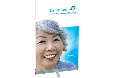 /retractable-pop-up-banner-stands-online/