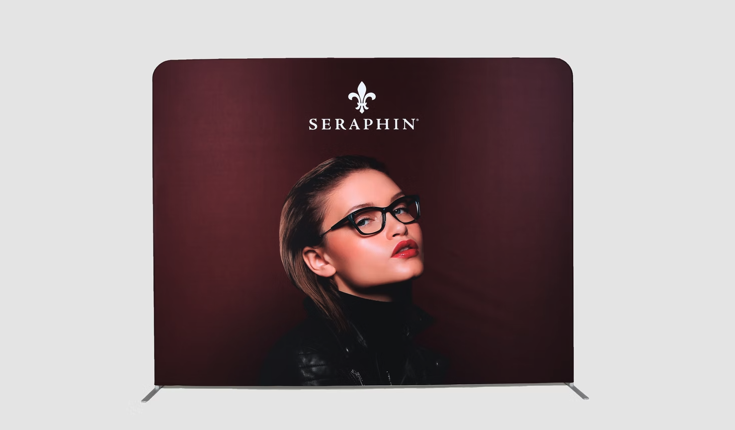 Fabric Backdrops vs. Vinyl Backdrops Support